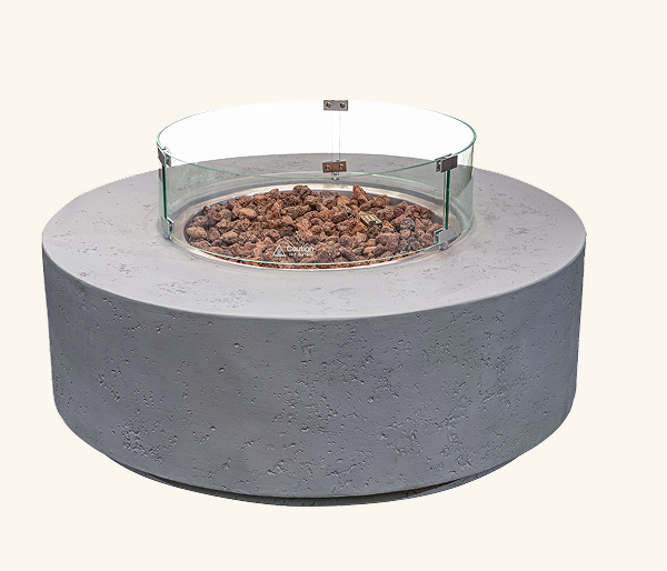 שולחן אש לגינה מבטון GFRC בצב עאפור